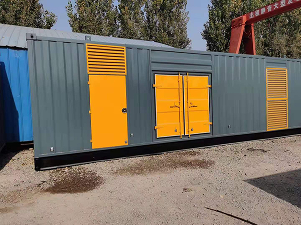 乐山300kw 柴油发电机组用多大的空气开关？