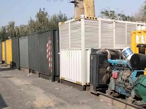 乐山200KW柴油发电机机组每小时油耗是多少?